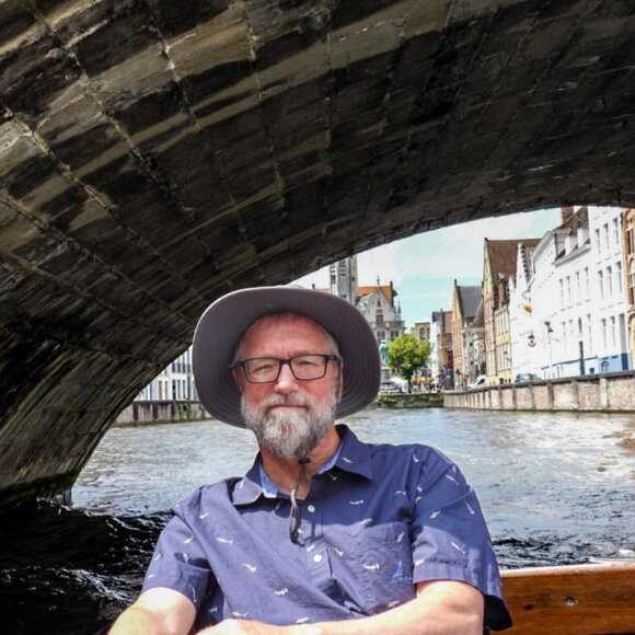 Meet the Posher:  Craig & Brenda - Picture 11 of 16